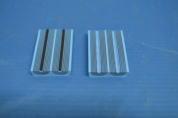ROXTEC 2-Hole Polyamide Cable Gland, RM 20W40, P/N:11520 NSN: 5340-01-589-8190