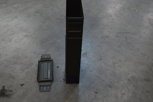 81mm Ammo Can M853A1 Tall Military Metal Can Genuine USGI EXCELLENT Condition NSN:1315-01-353-7617