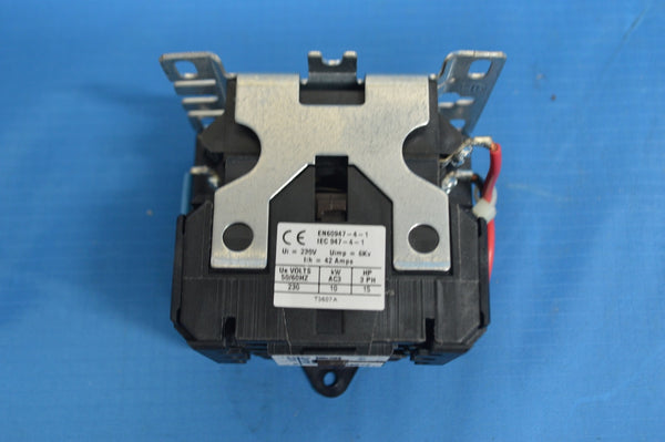 Cutler-Hammer C320KGY31 Series C1 Electronic Torque Terminal Contactor 50/60Hz NSN: 611000CONTACT