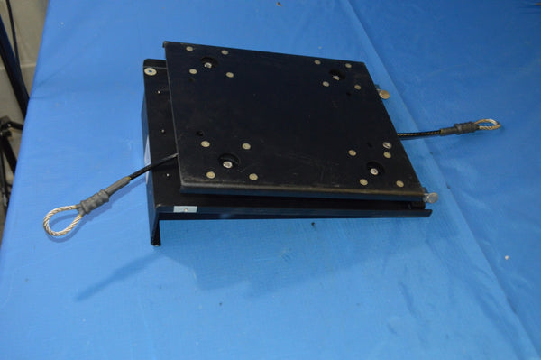 MILITARY CABLE LOCK SHOCK VIBRATION RACK MOUNT NSN:6150-01-435-3917