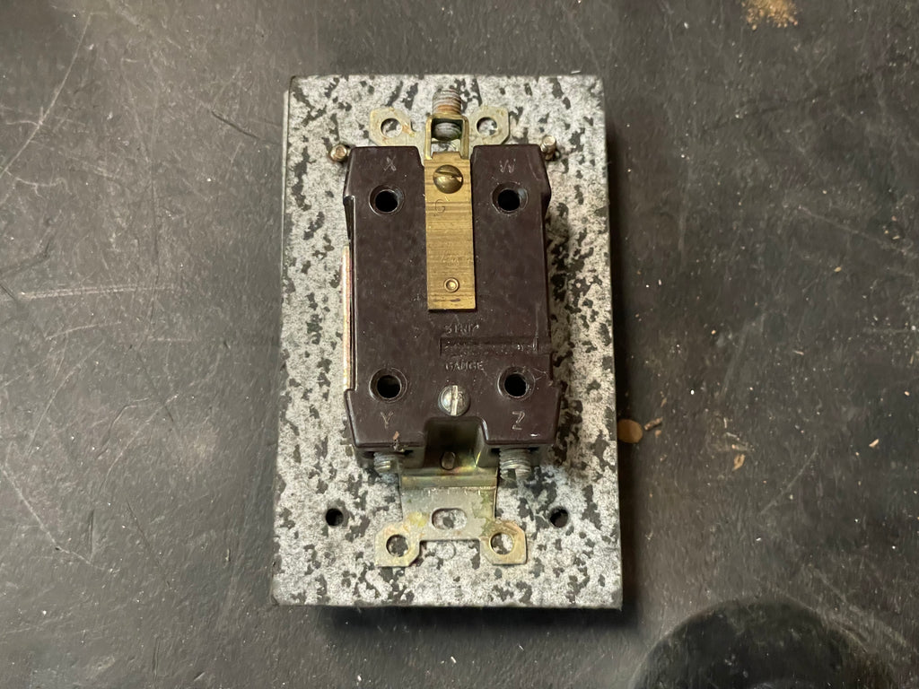 Military Spec 883C , 120-208 3PH 30A