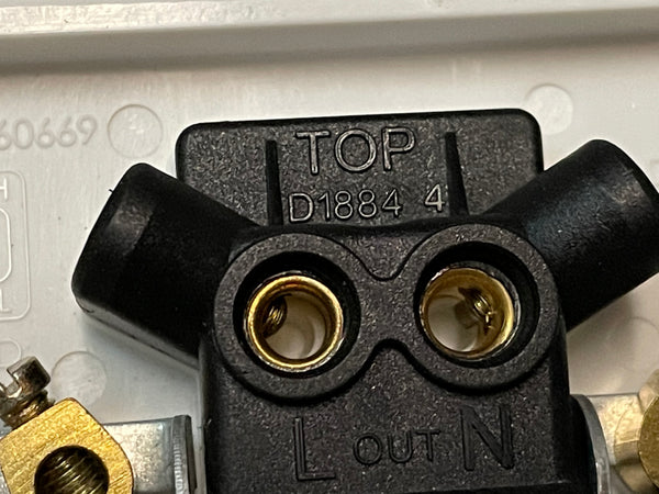 BG Electrical 931-01 D.P. Switch With Neon Indicator 20A 250V