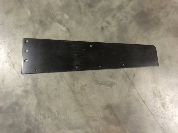 Cover Battery Box, P/N:442097C2 NSN:6160-01-332-8801