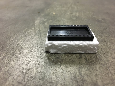 (5) Texas Instruments Closed IC Socket 24 Pin Socket NSN: 5935-00-372-1678 P/N: C932402