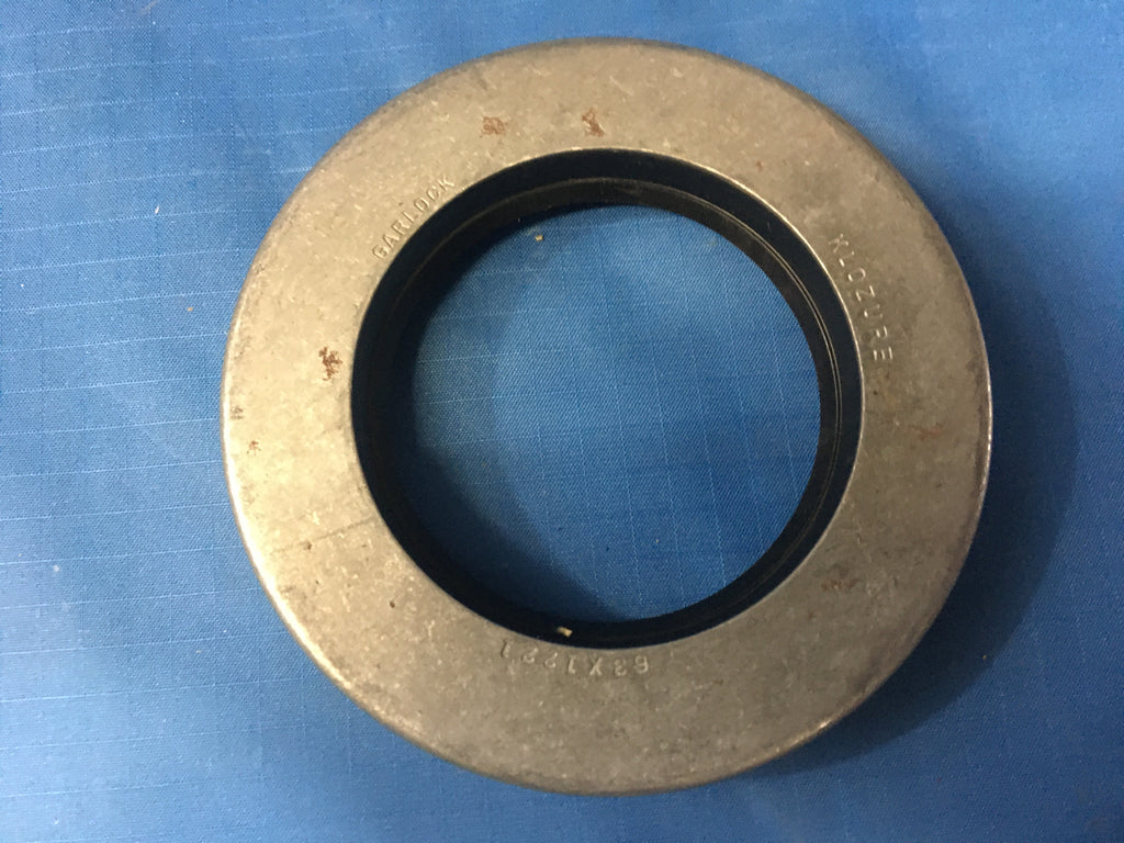 NOS Garlock Plain Encased Seal NSN:5330-00-154-1884 P/N:63X1221 Model:00044